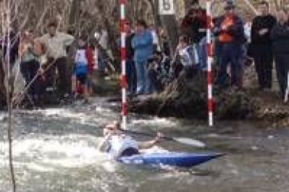 Los palistas leoneses consiguieron un buen saldo en el Campeonato de España de Maratón