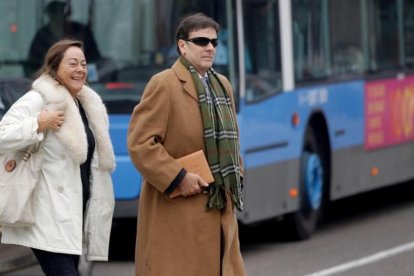 Eufemiano Fuentes y su hermana Yolanda, en el 2013.