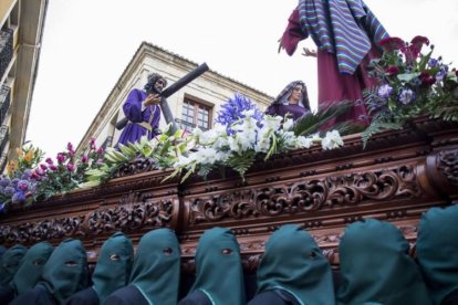 Actos Domingo Santo Cofradías de León: Semana Santa Leon 2021. Foto de archivo