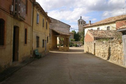 Vista de una de las calles de esta localidad burgalesa, en una imagen de archivo.