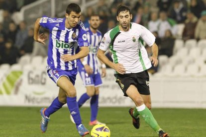 La defensa racinguista se mostró esta vez más efectiva que la delantera de la Ponferradina.