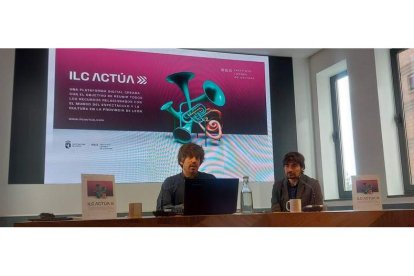 Pablo López Presa y Emilio Gancedo en la presentación de la plataforma Actúa. DL