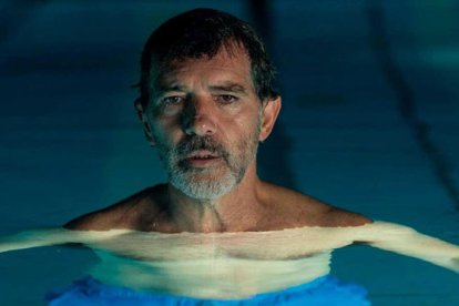 Estrenos de la semana tráiler de Dolor y gloria (2019).