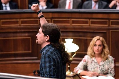 Pablo Iglesias: "Buena suerte en su epílogo señor Mariano Rajoy".