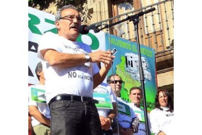 José Luis Prada, en la gran manifestación de Ponferrada.