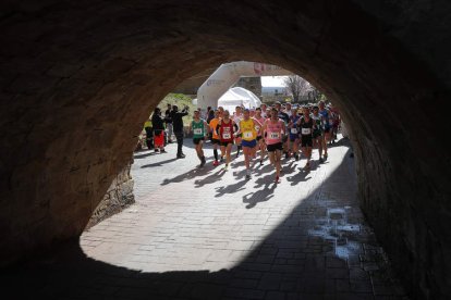 La ‘Almanza Medieval’ completó la tercera de las entregas de la Copa Diputación. JESÚS F. SALVADORES