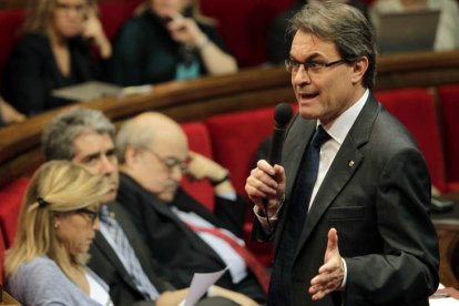 Mas, en la sesión de control al gobierno catalán.