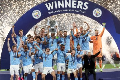 El Manchester City se estrena en el palmarés de la Liga de Campeones tras su triunfo en la final disputada en Estambul frente al Inter de Milán. BOZOGLU