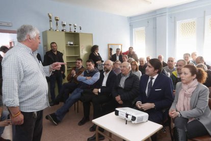 Acto de presentación de la asociación ayer que contó con la presencia de Suárez-Quiñones.