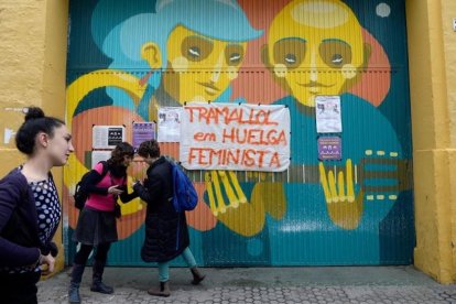 Foto de la huelga feminista en Barcelona