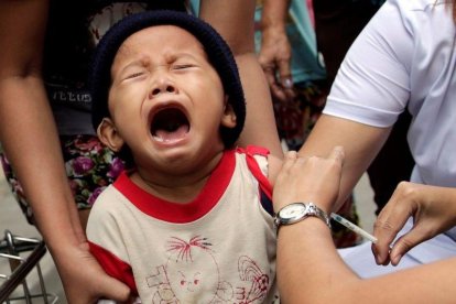 La mayoría de las víctimas son niños sin vacunar.