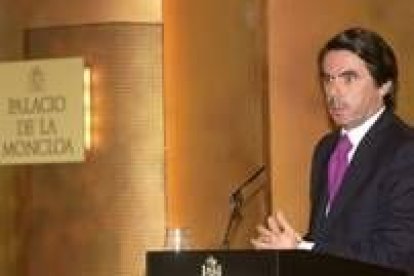 El presidente José María Aznar, durante la rueda de prensa en la que analizó sus años de mandato