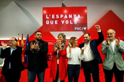 Iceta, Lamuà, Mínguez, Batet, Ábalos y Ruiz durante el Consejo Nacional del PSC. ALEJANDRO GARCÍA