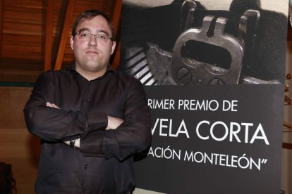 Rodrigo Martín Noriega, ayer, tras recibir el premio de la Fundación Monteleón.