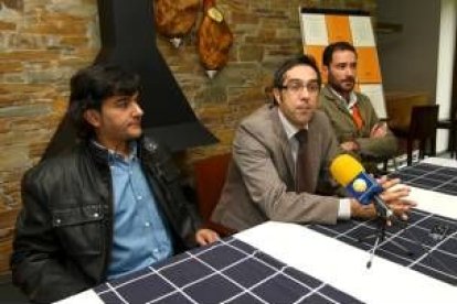 Alfredo Marqués, José de la Riba y Nacho Sánchez, ayer en el restaurante De Floriana