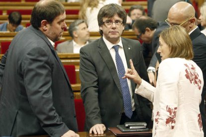 Junqueras, Puigdemont, Romeva y Forcadell en una imagen de archivo en el Parlamento catalán. DALMAU