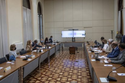 La secretaria de Estado de Función Pública, Lidia Sánchez Milán, preside este martes la Mesa General de Negociación de las Administraciones Públicas en Madrid. RODRIGO JIMÉNEZ