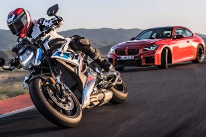 BMW M2 Y M1000