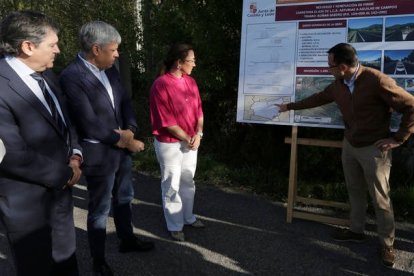 Visita de la consejera de Movilidad a la CL-626 en el tramo Sabero-Boñar. FERNANDO OTERO