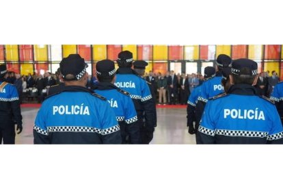 Policías local es