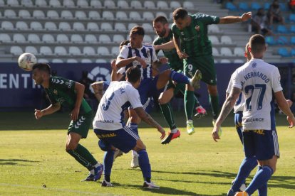 El CD Castellón no pudo conseguir el segundo triunfo tras ganar en Ponferrada. L. DE LA MATA