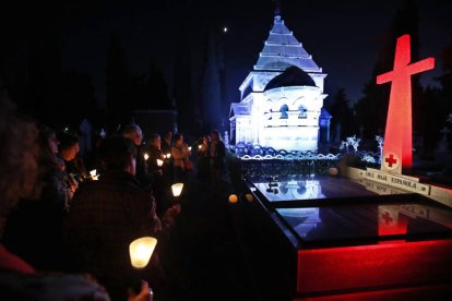 Visita guiada al cementerio de León. RAMIRO