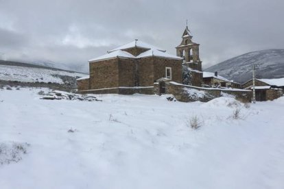 Iglesia de San Martín, en Valdavido. HISPANIA NOSTRA