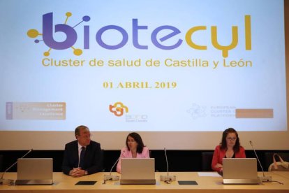 El alcalde de León, Antonio Silván, durante la asamblea general de Biotecyl.