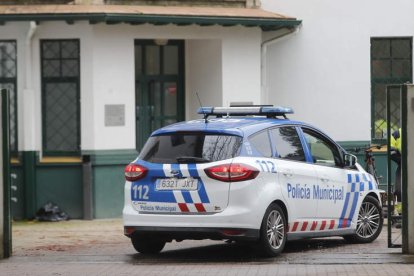 Patrulla de lla Policía Municipal de Ponferrada. L. DE LA MATA