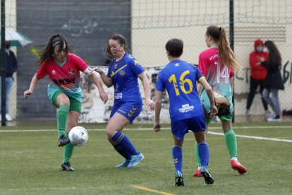 Trobajo Femenino