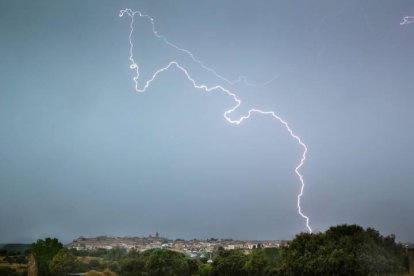 Los rayos fueron esta tarde muy numerosos en la provincia