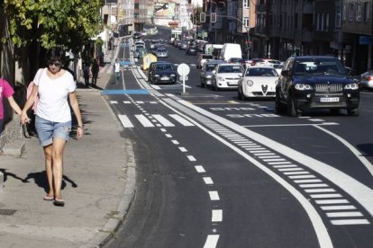 Carril bici en Párroco Pablo Díez. RAMIRO