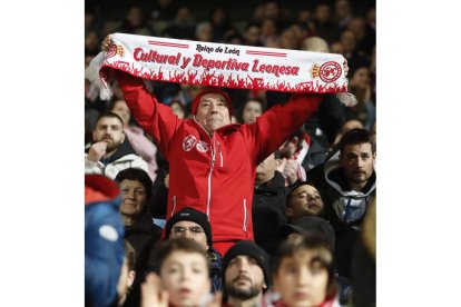 La Cultural echa mano de su afición en el momento más delicado de la temporada. RAMIRO