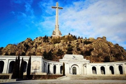 Imagen de la gran Cruz que preside el anteriormente llamado Valle de los Caídos. BORJA MÉNDEZ