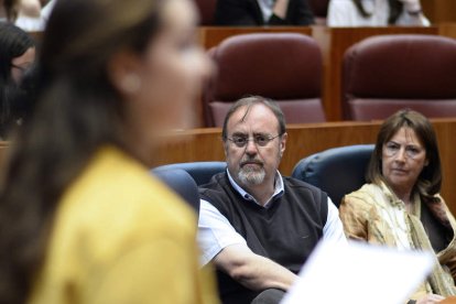 Fernando Rey, ayer, en un acto con escolares en las Cortes de Castilla y León. EFE