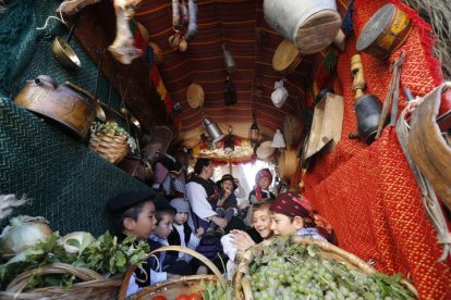 León vive su fiesta más auténtica por San Froilán. JESÚS F. SALVADORES