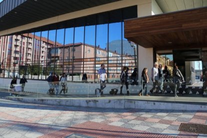 Las incidencias en los trenes de León ya son una constante. DL