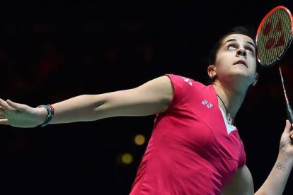 Carolina Marín, en un momento del partido contra la india Saina Nehwal, en la final del torneo All England.