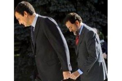 El presidente Rodríguez Zapatero y Mariano Rajoy, en una imagen de archivo, acudirán en breve a León