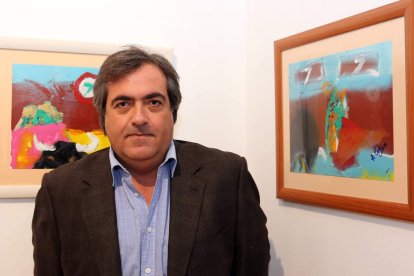 El periodista del Diario de León y pintor Manuel Carlos Cachafeiro.