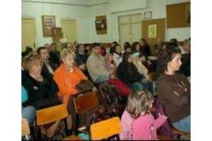 El cabildo de la Hermandad contó con una masiva afluencia