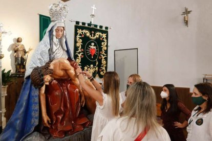 María del Dulce Nombre sustituirá su Virgen del Camino. JESÚS F. SALVADORES