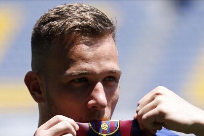 Arthur, en su presentación como nuevo jugador del Barça el pasado 12 de julio.