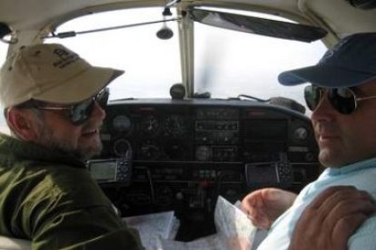 Miguel Gabriel y Antonio Carrasco en pleno vuelo del Campeonato de España.