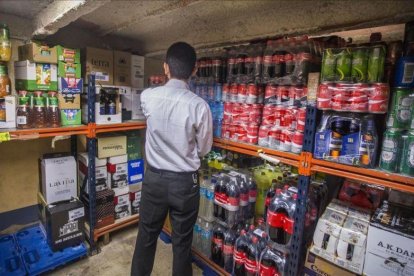 Bebidas azucaradas en un supermercado.