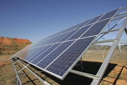 Instalación de placas solares. ANA F. BARREDO