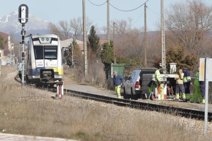 Trazado del tren de Feve a su paso por Villaquilambre.