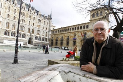 El fotógrafo leonés Manuel Martín Martínez. RAMIRO