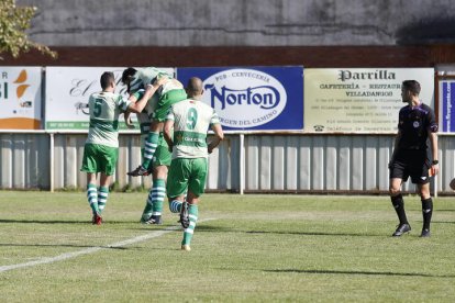 Partido de fútbol entre La Virgen y la Gimástica Segoviana. F. Otero Perandones