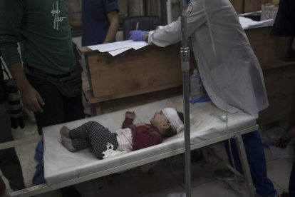 Imagen de un niño atacado por una bomba israelí. HAITHAM IMAD